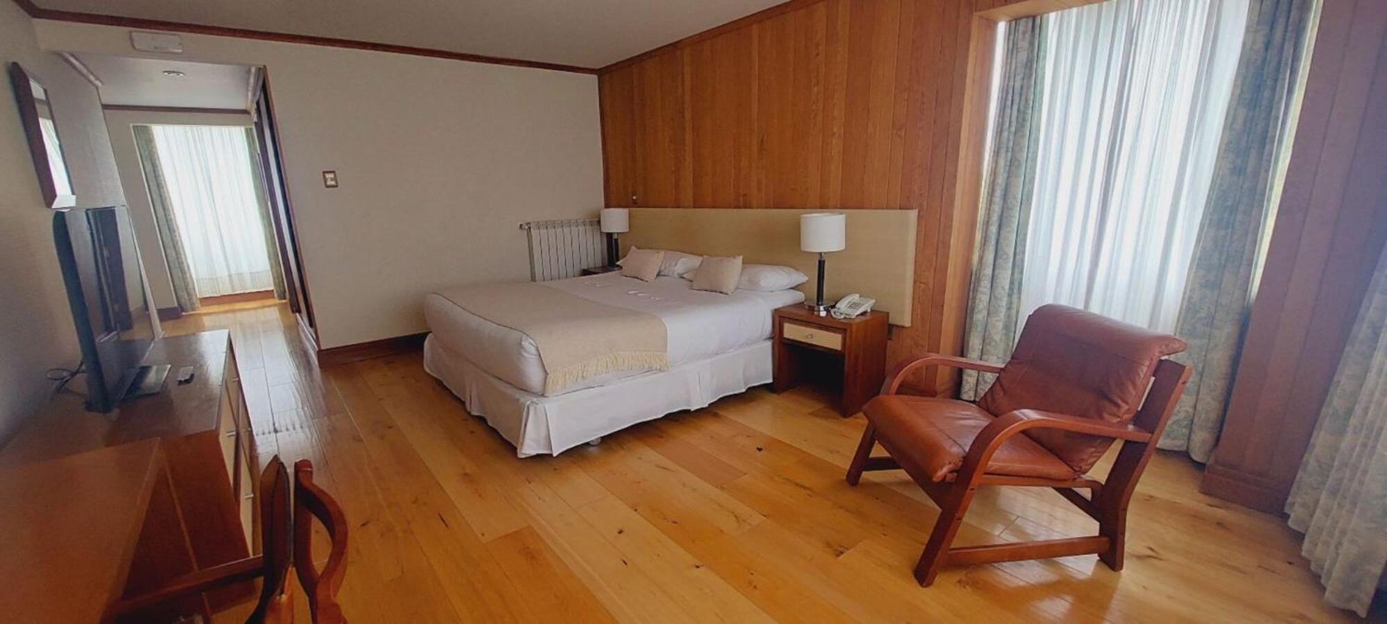 Hotel Y Cabanas Llanuras De Diana - Caja Los Andes Puerto Natales Exterior foto